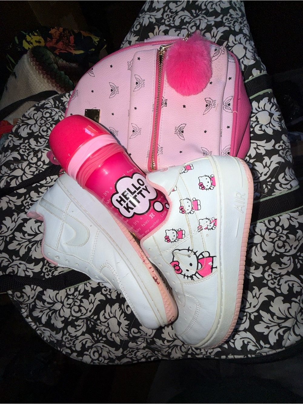 Nike Hello Kitty Sneakers with Hello Kitty Water Bottle and Love Backpack - Picture 9 of 14